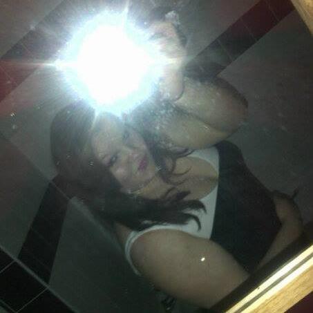 LouiseMcblain's profile picture. 18 in a few months cant wait gonna be a massive piss up