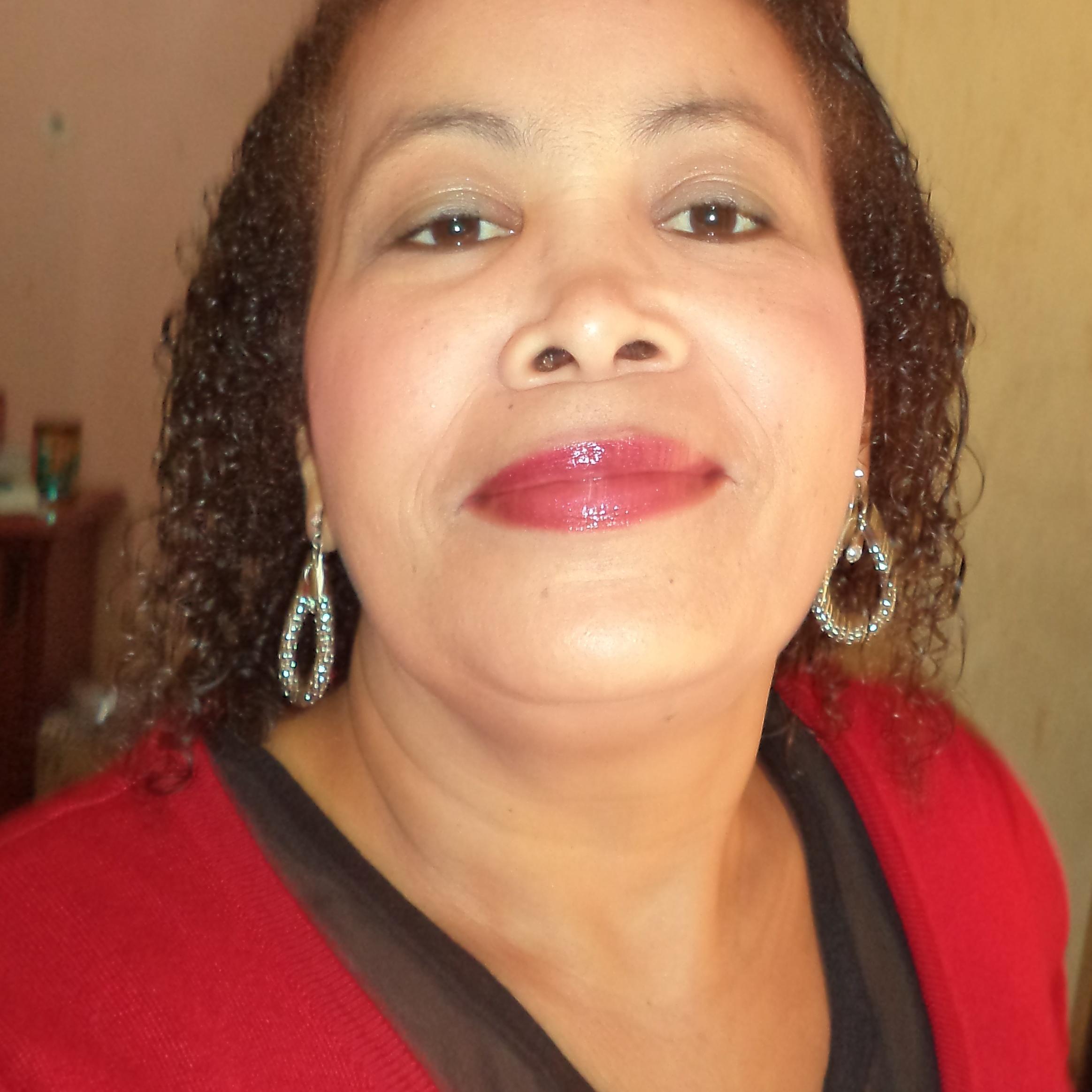 estelitasouza2's profile picture. Gosto de mimo, de carinho... De saber que eu sou especial para alguém. Sei lá, é coisa boba, mas eu me sinto melhor!