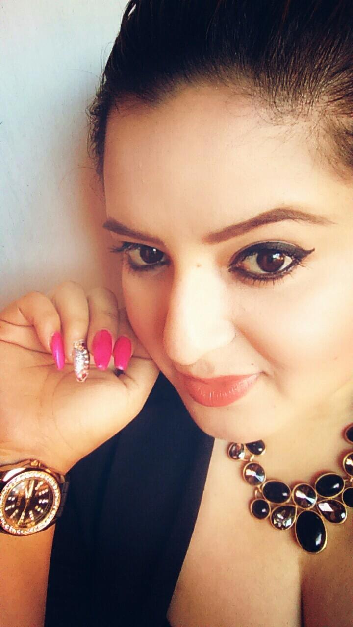 avirodriguez61's profile picture. 