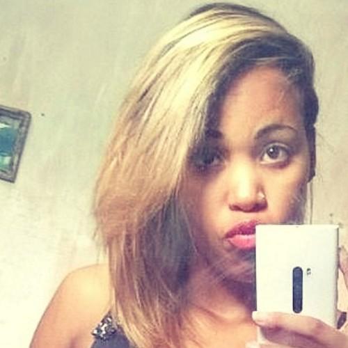 Sigam ou Adc ! ;) http://t.co/IBgemDiE40...