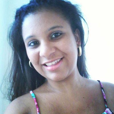 Não me subestime, às vezes me faço de cega para poder enxergar mais longe ♥