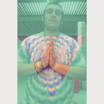 I live for the music. Dj Producer. Photographer & Graphic Designer.