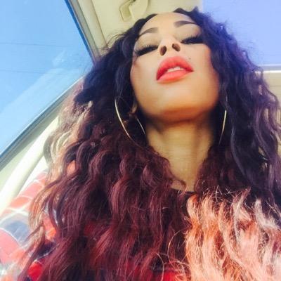 Reesebndacity's profile picture. StyList,FrienD,MoTher , love to live LIfe...Inspir.by ppl,places,culture,love,faith, humble,strong,happy,carin this is ME