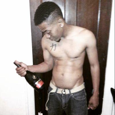 G_R_O_U_C_H's profile picture. IG: G_R_O_U_C_H