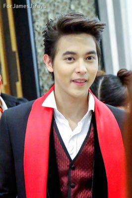 เจมส์  จิรายุ  ตั้งศรีสุข