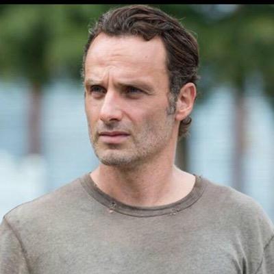 I'm the Leader of this group. Im surviving with My girl @CodaGreene. Bae is @LustyChambler. RP||#Raggie||21||Engaged||