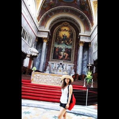 berapi_panas's profile picture. Allah'ın sırrı sensin. Kalbine sefer et...  Şems-i Tebrizi