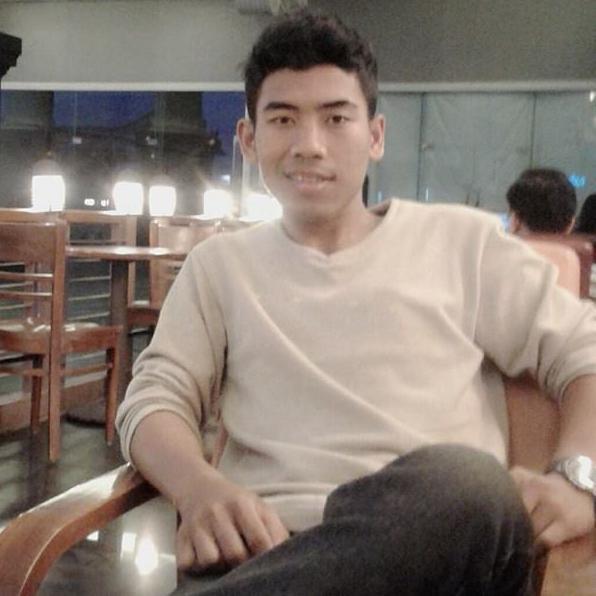 pelajar yang melangkah dalam satu tujuan , benci menunggu . mahasiswa universitas negri yogyakarta 2013