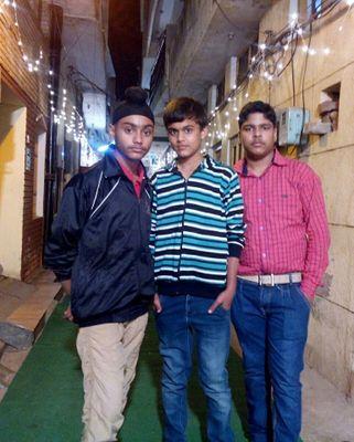 vishalgoyal001's profile picture. interested in girls