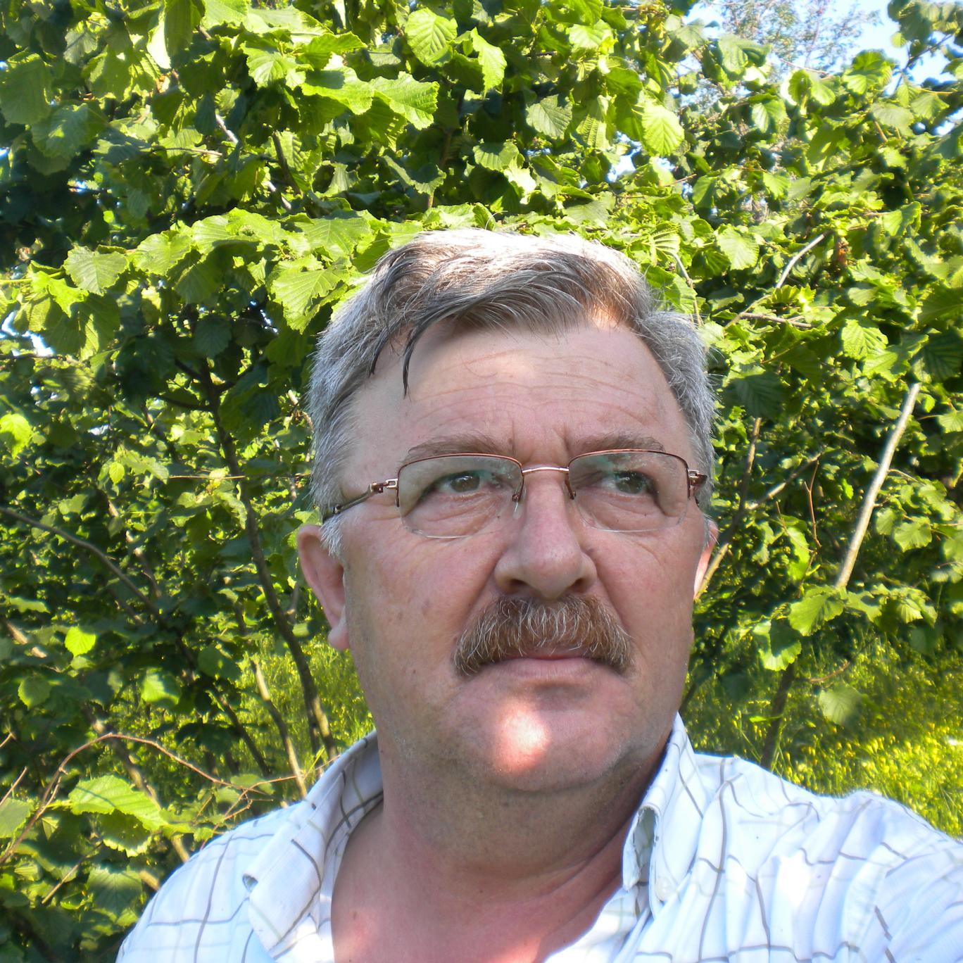 cemiltemz's profile picture. 