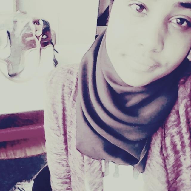 aminaxgx's profile picture. 