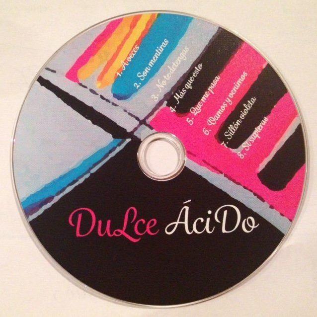 Caracterizados por tener como influencias el Soul y el Funk Pablo y Susana forman DuLce AciDo en 2004