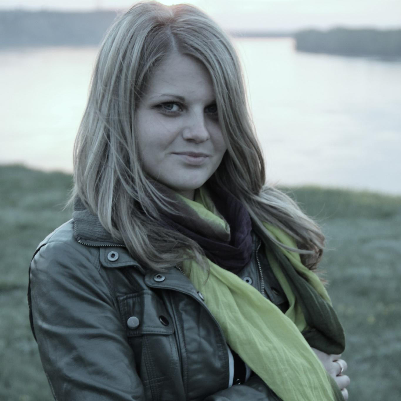 artbololotova's profile picture. Художник