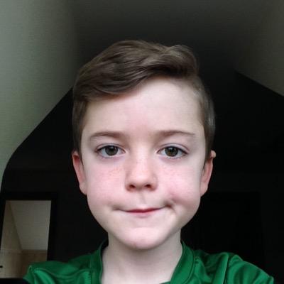 Hey make sure u follow me if u do ur awesome
