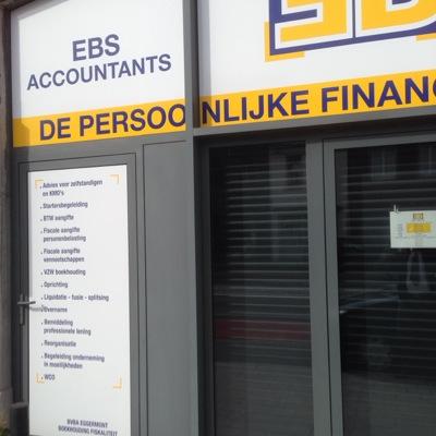 accountant. belgian tax consultant. expert for the court. world traveler. polyglot. trying to do my utmost best. problem solver. positif thinker.organizer.