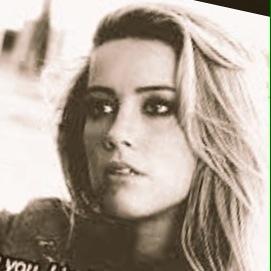 Daddy's little officer who married @MonarchofMayhem and has a daughter named Veronica ..|you hurt my family I will kill you||Telekinesis