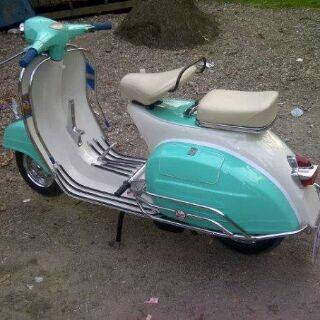 aprianazra's profile picture. di bumi allah swt