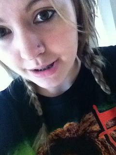 I've never been in love but I imagine it's similar to the feeling you get wh n you see your waiter with your f od.