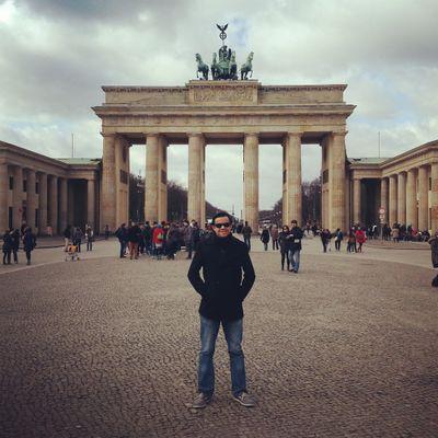 Ricar_Aguilera's profile picture. Asesor Inmobiliario, hincha confeso de Olimpia, Boca Juniors, Real Madrid, Juventus fotografia, jugador de Futbol los lunes y sabados