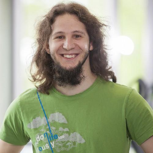 Web / Generalist developer @peerigon | Hobbyist Game Developer