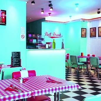 Burger Restaurant/ Sur place ou à emporter du lundi au samedi 7h-22h/ 12 Place du Maréchal de Lattre de Tassigny