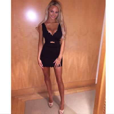 polly_sienna's profile picture. 