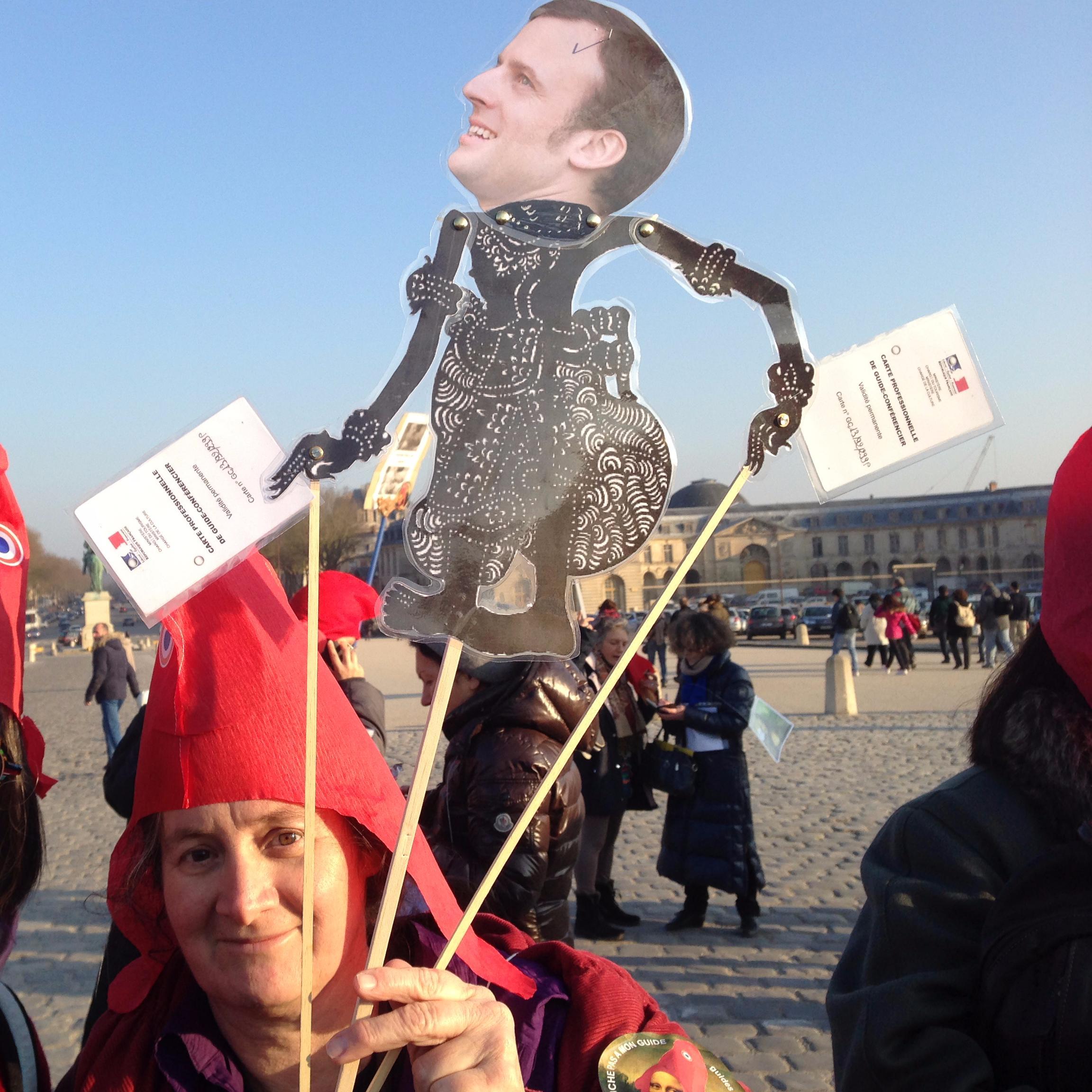 Après de longues années en Asie, je suis guide-conférencière en France, métier que le gouvernement veut casser. Mon compte dédié à la lutte : @guideconf27b