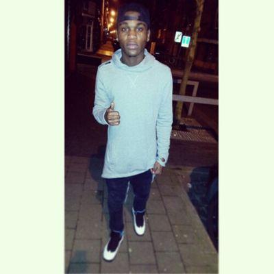 285eb357b6894df's profile picture. 