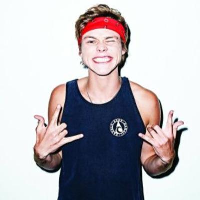 PollSherry's profile picture. 