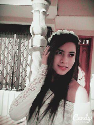 Vanessavivar6's profile picture. Cada dia que pasa la vida te pone a prueba.