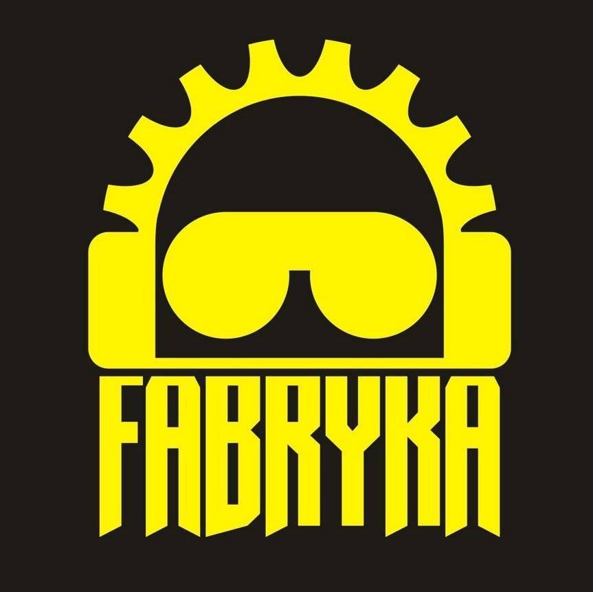FABRYKA - zespół założony w 2004 roku w Warszawie, z inicjatywy wokalisty Sylwestra Domańskiego. Łączy klasycznego rocka z brzmieniem elektronicznym i poezją. T