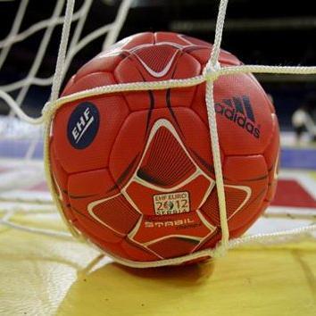 Balonmano como forma de vida // Hispanos // Handball // Querer es poder//