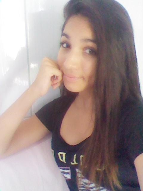 mewgloss13's profile picture. Bailarina