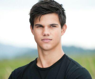 ||22||drives a motorcycle||@unicornbains||