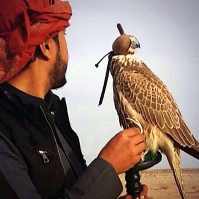 حنا نحب الجود ونصاحب الجود.وان شحت الايام با الجود جدنا .مانشتكي للناس والله موجودعليه في كل الامور اعتمدنا