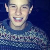 hi, i know it's boring but please could you rt this tweet please it would make me so happy pls https://t.co/G3BwZRqbvi
