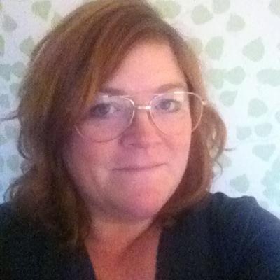 NJennersjo's profile picture. Jag älskar mina fyra barn, tycker om att skapa med tyg, papper och pärlor, gillar att sjunga och skulle bli galen på en öde ö.