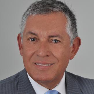 Católico, Consultor en Seguridad Privada, Emprendedor, Siempre a la Derecha, Uribista, Anticomunista, defensor de la democracia, Amante de la música Colombiana.