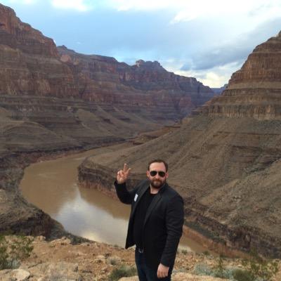 HillballRoss's profile picture. A powerful unit!!! West ham mental season ticket holder!! Golf mental!!! COYI!!!!!