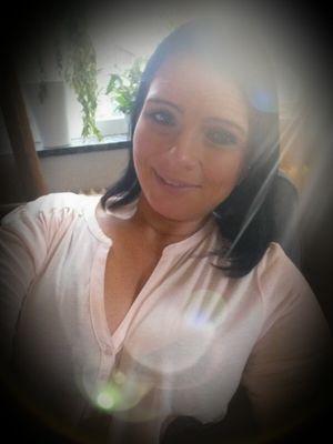 rultapuppa1's profile picture. Glad och positiv donna. Lycklig med barn, en underbar kille och bonusbarn samt hundar. Vid problem försöker jag alltid finna lösningar. Vi lever bara en gång.