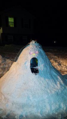 THUEB's profile picture. 