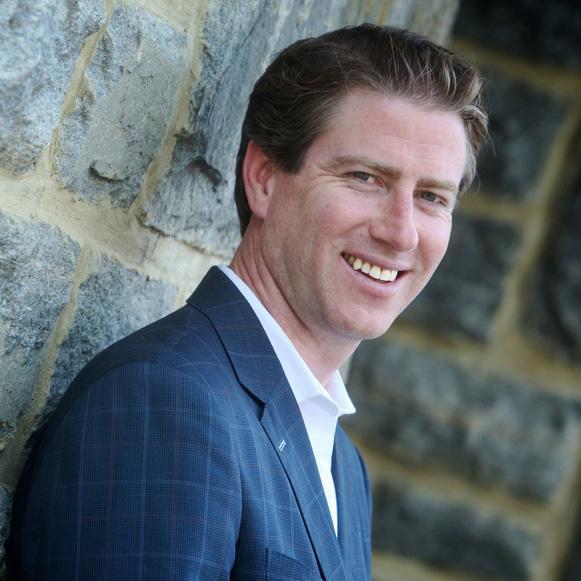 Martin Marren designs custom homes, housing developments, and multi-family residences in the Baltimore/DC region.