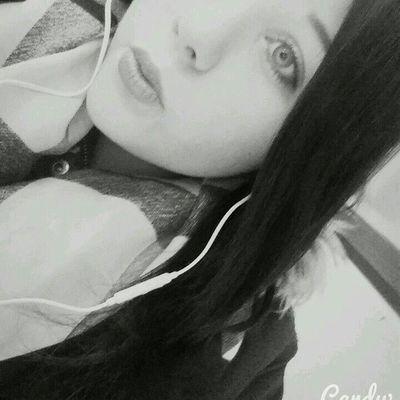 selina Jenckel 15