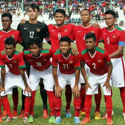 Timnas U-14,dikondisikan menjadi U-16 (Piala AFF U-16,di Solo,Juli 2015).
Timnas U-17,diarahkan menjadi U-19 (Piala AFF U-19,di Sidoarjo,Agustus 2015).