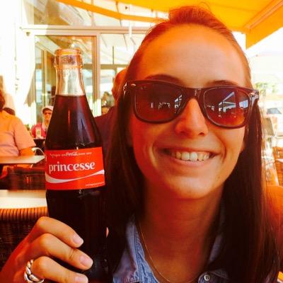 fourestie's profile picture. 