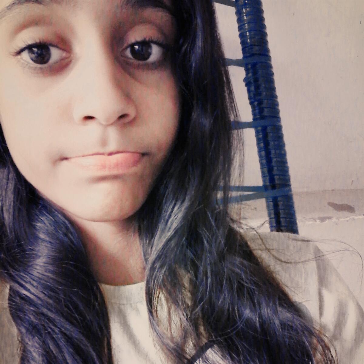 ⭐Tem problemas cmg?Fale pra mim e não para os outros ;) ⭐Sigam-me, sigo todos de volta *