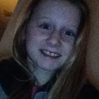 my name is aleah. im a cowgirl. i love ⚽️⚾️. plz follow and i will follow back. i love all of my tweeters. im very athletic.
