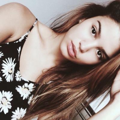 si je fume c'est pour tes beaux yeux irrités, et si je hurle c'est pour que tu viennes me chercher.