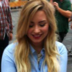 todos estão comentando a cigana viu que iria ser um sucesso, LOVATICSHELL, compre já o seMENTIRA MANDA NOME E NÚMERO NA DM ♥