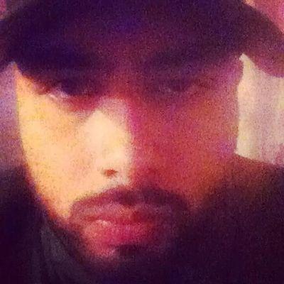 Hey guys my name is Steven I like to go out party have fun clubbing trouble my friends drinking a beer
